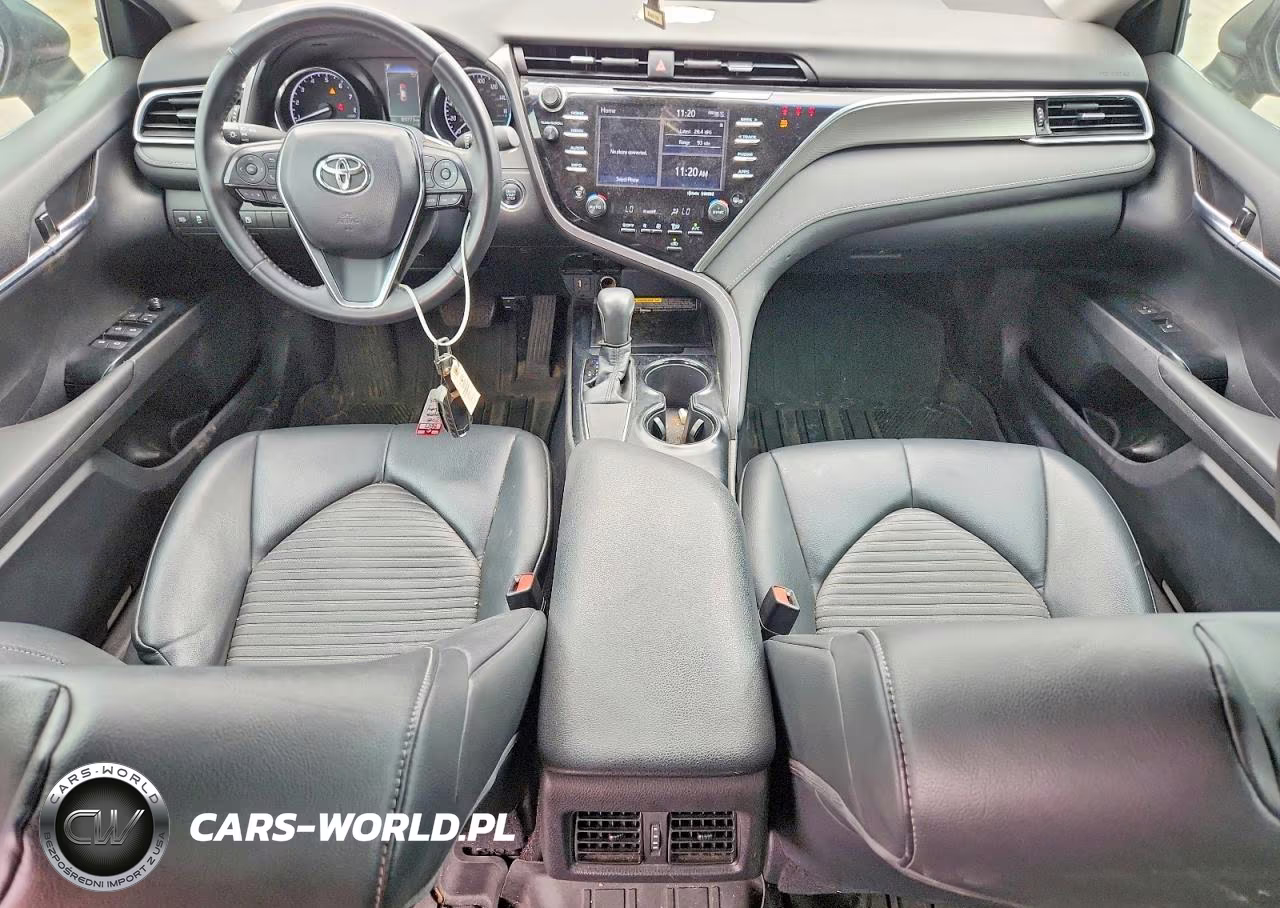 2018 Toyota Camry Se VIN:4T1B11HK0JU139973 - 8