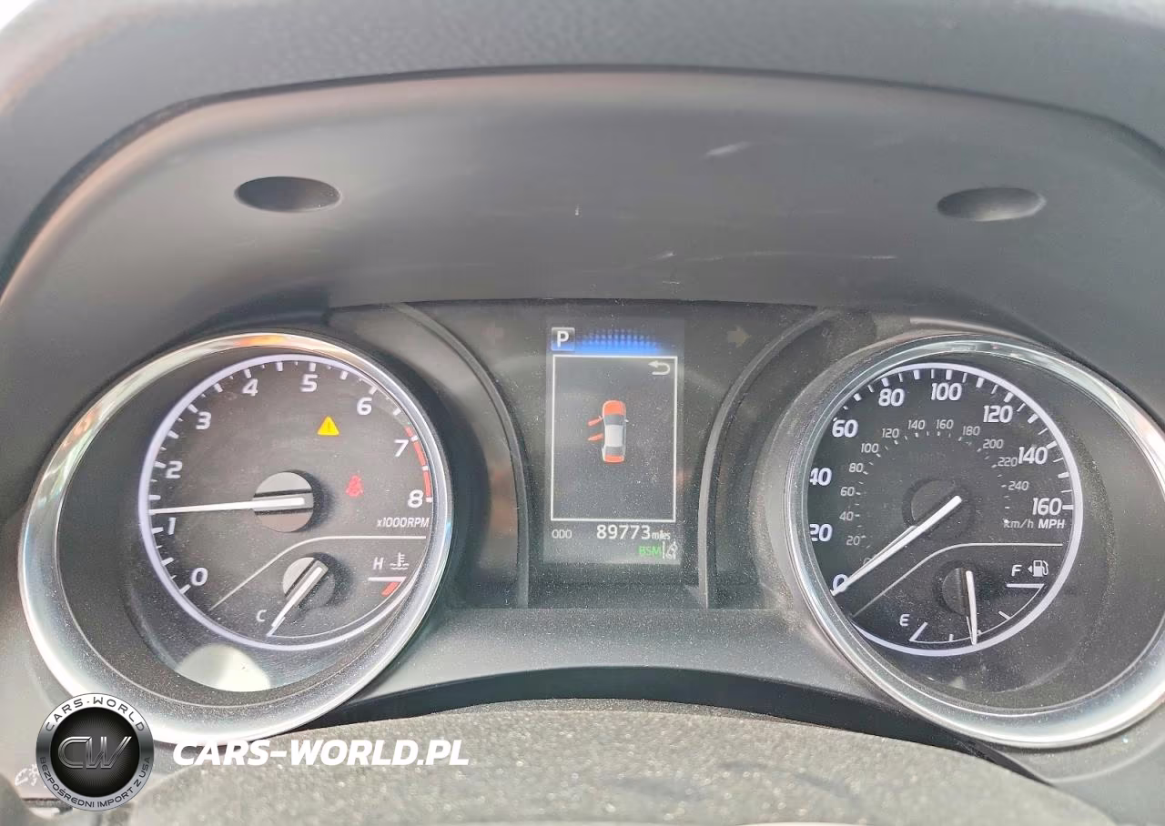 2018 Toyota Camry Se VIN:4T1B11HK0JU139973 - 9