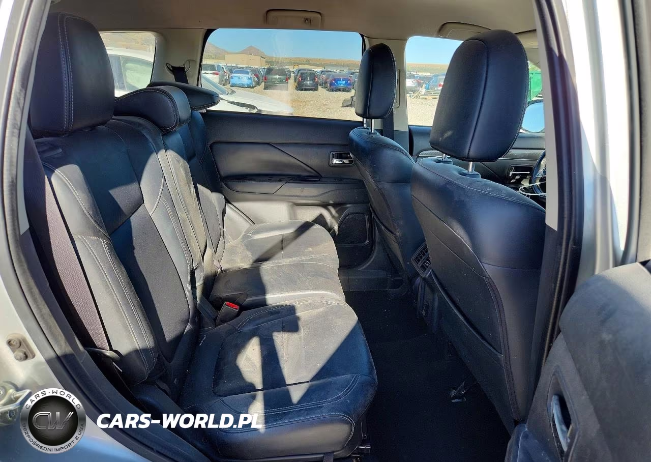 2020 Mitsubishi Outlander Se VIN:JA4AZ3A3XLZ024532 - 10