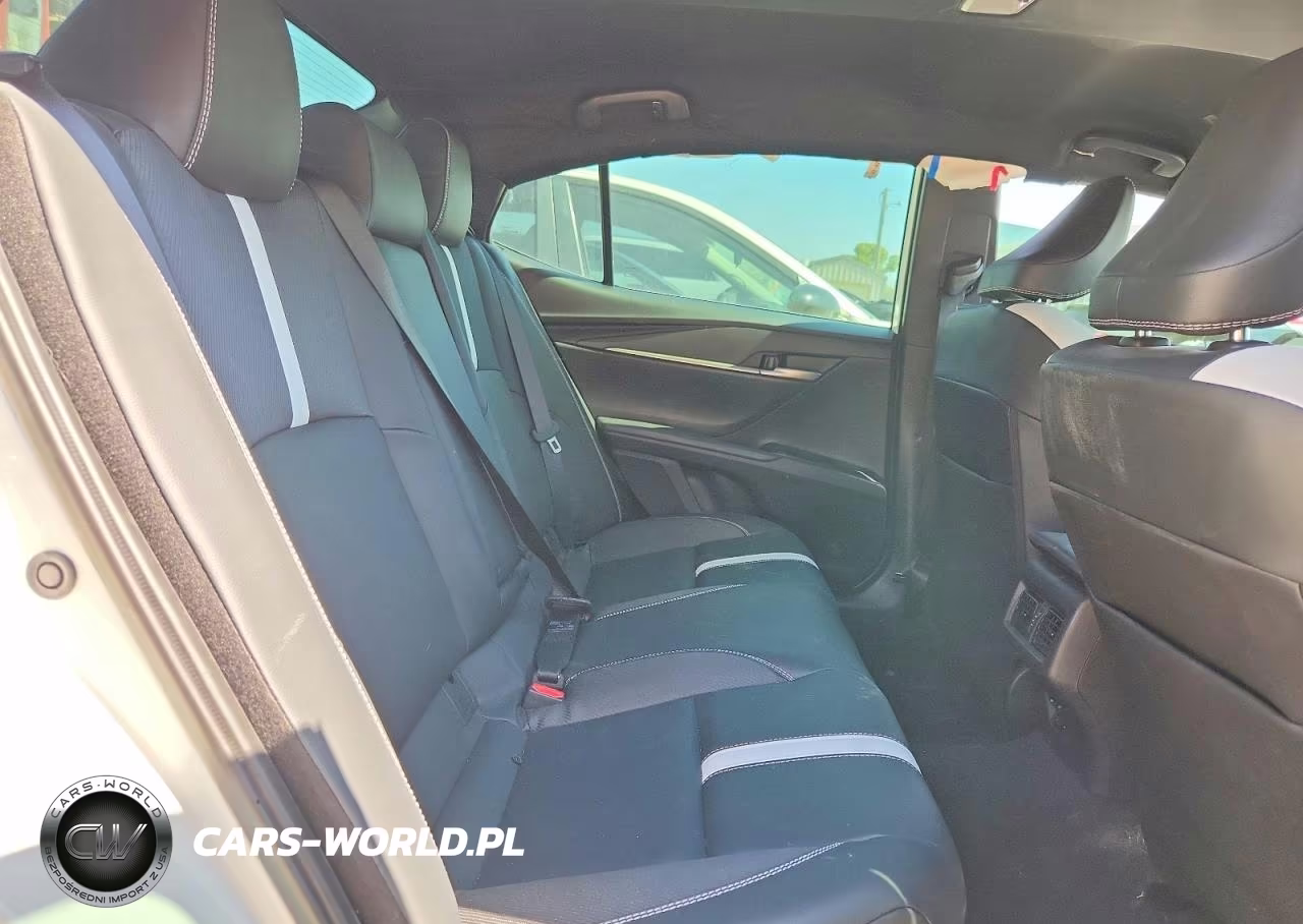 2025 Toyota Camry Se VIN:4T1DAACK5SU031317 - 10