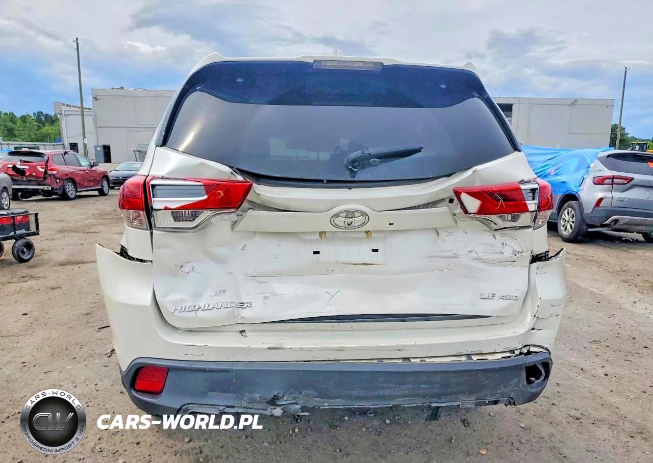 2019 Toyota Highlander Le Plus VIN:5TDBZRFH0KS733472 - 6
