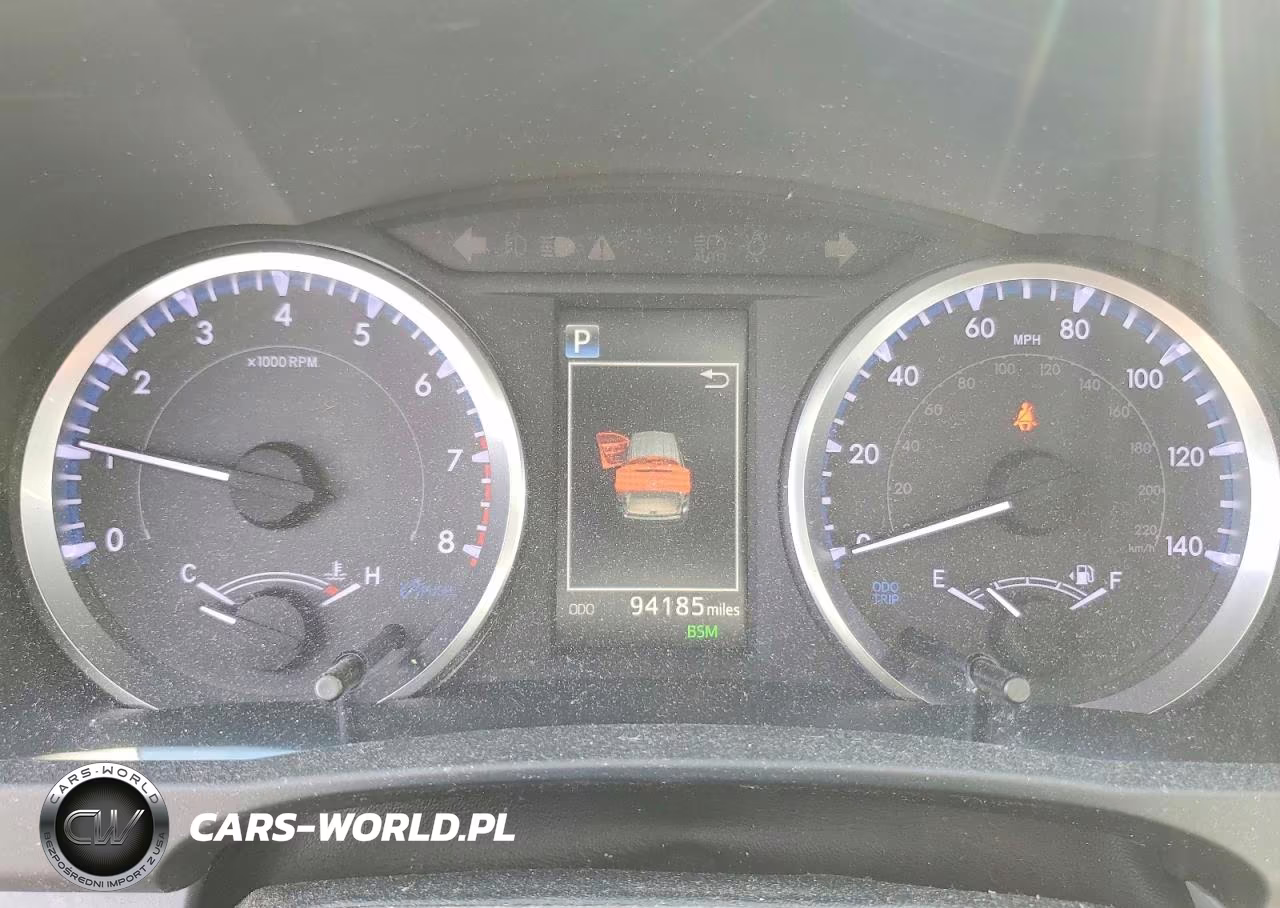 2019 Toyota Highlander Le Plus VIN:5TDBZRFH0KS733472 - 9