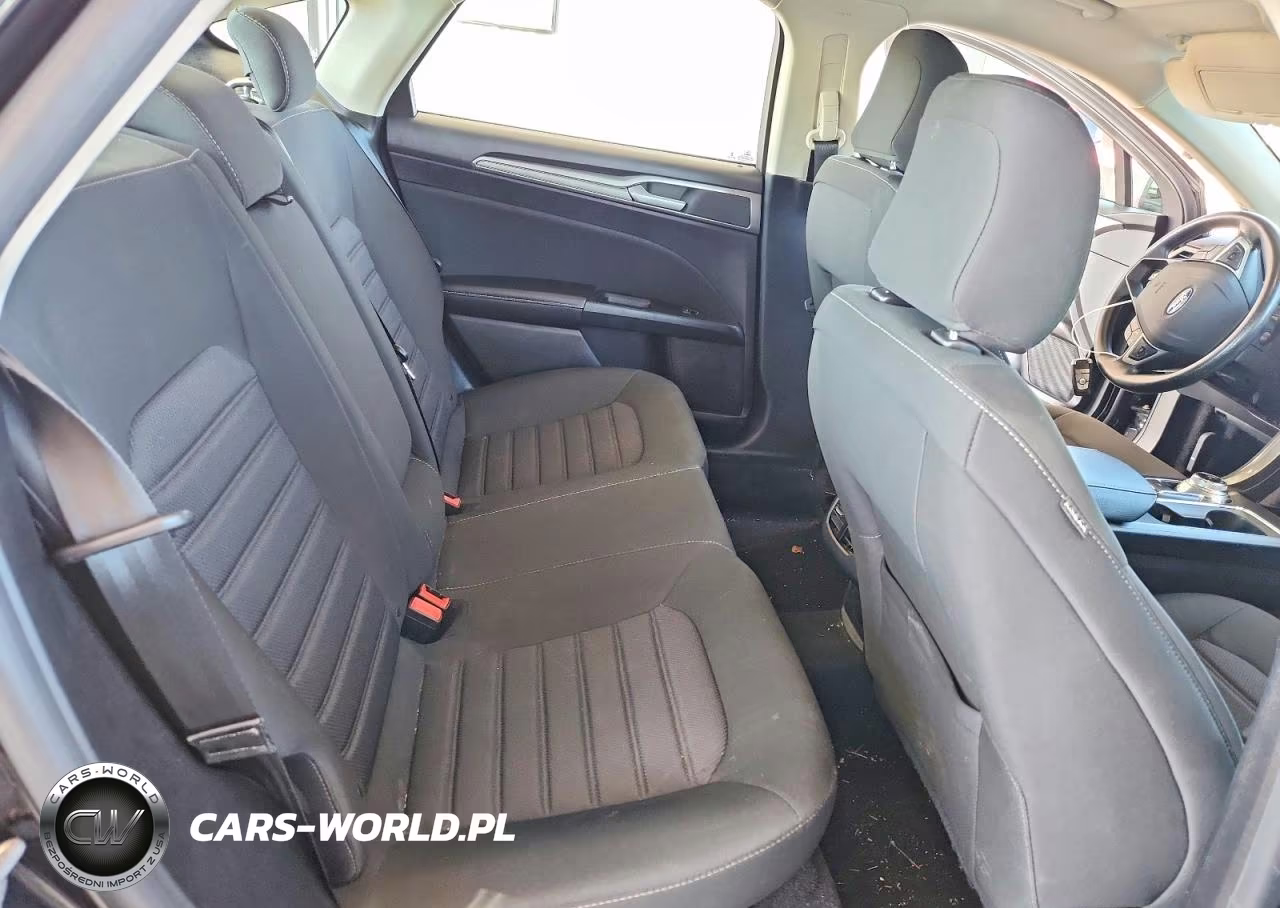 2020 Ford Fusion Se VIN:3FA6P0HD7LR154129 - 10