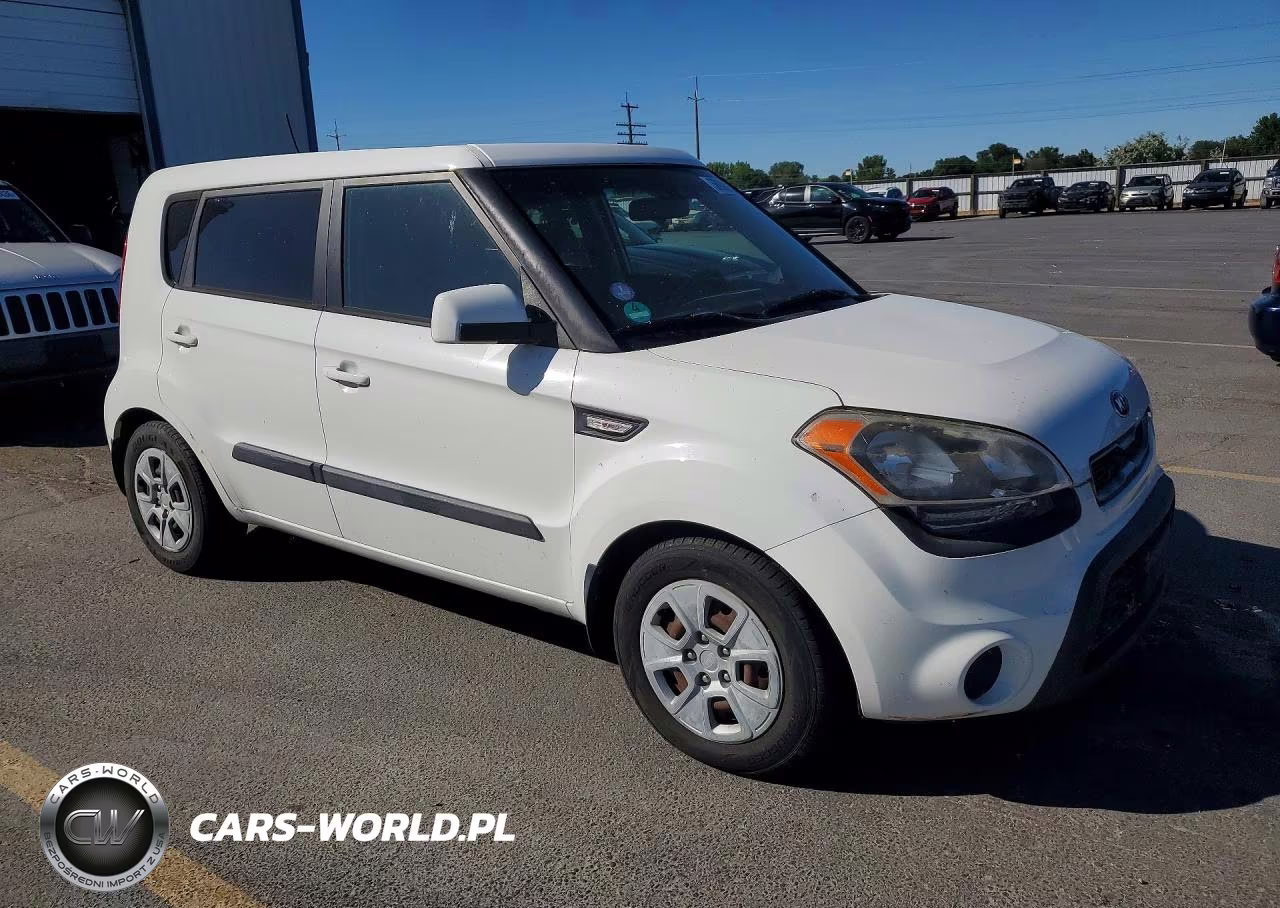 2013 Kia Soul Base VIN:KNDJT2A55D7585365 - 4