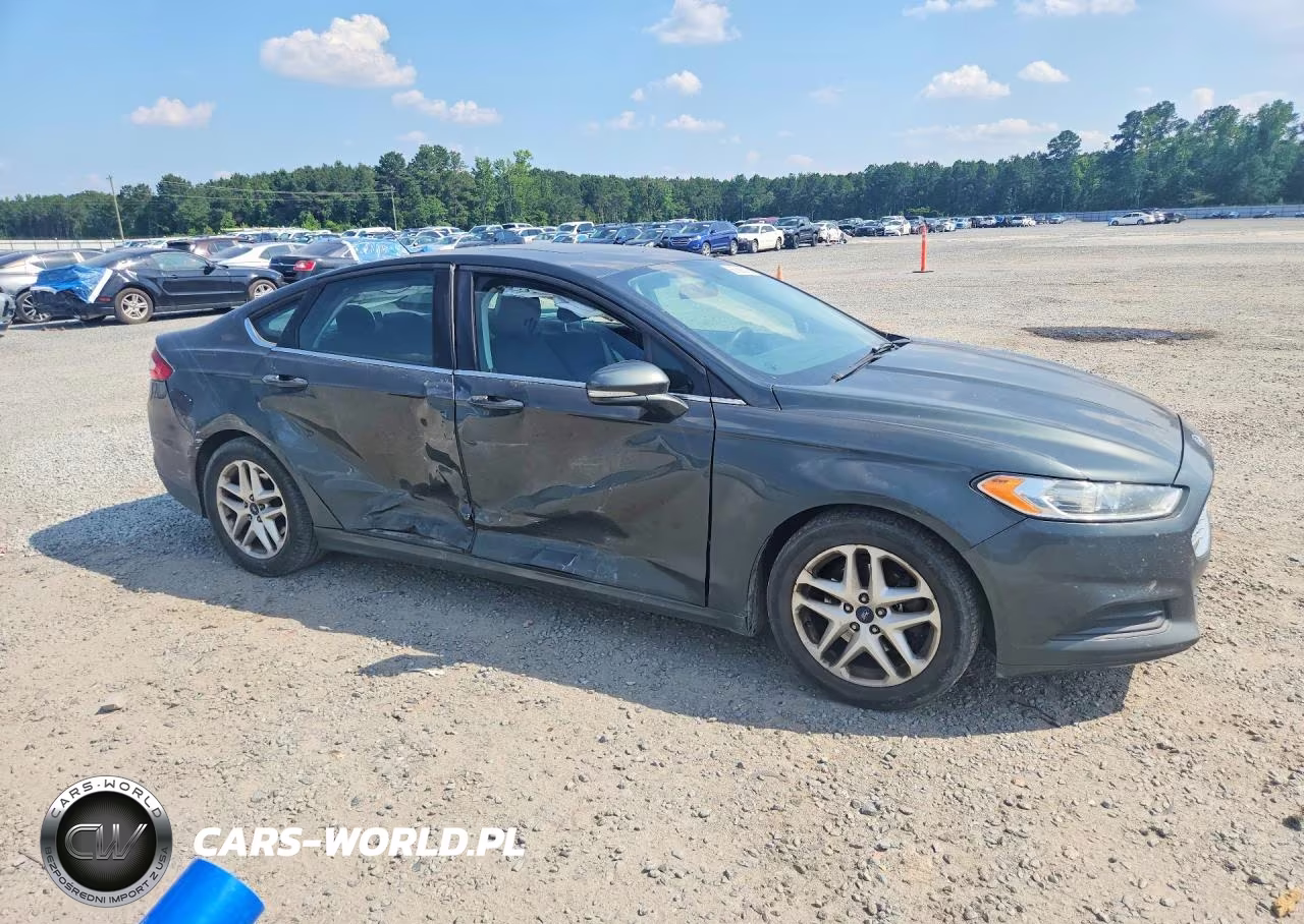 2016 Ford Fusion Se VIN:3FA6P0H73GR102030 - 4