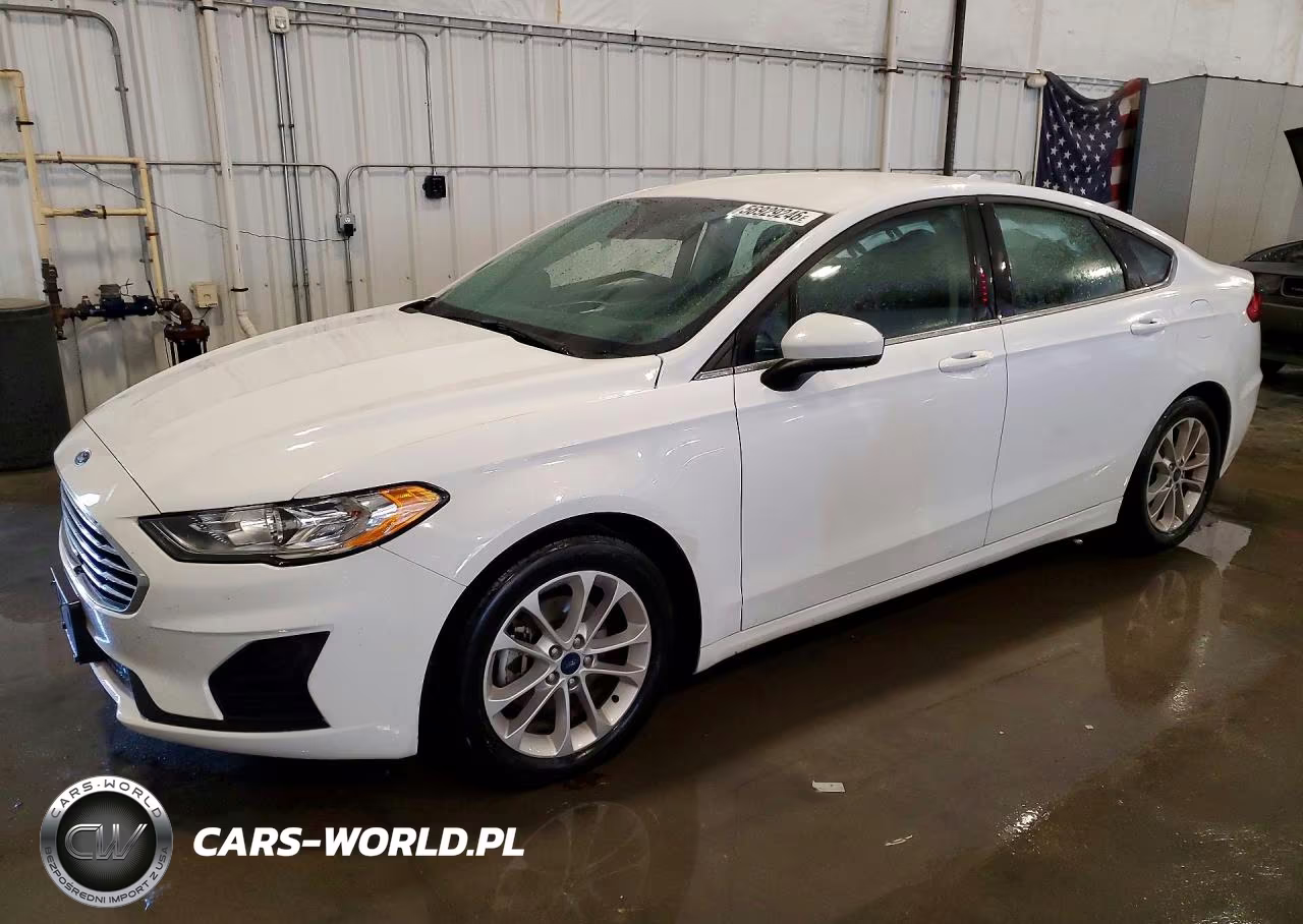 2019 Ford Fusion Se – zdjęcie 1 z 12
