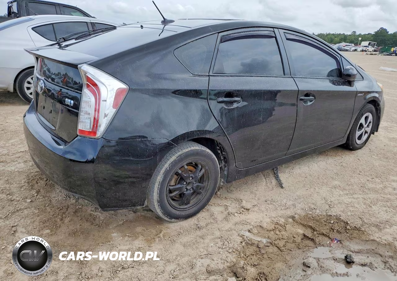 2014 Toyota Prius Four VIN:JTDKN3DU5E0378928 - 3