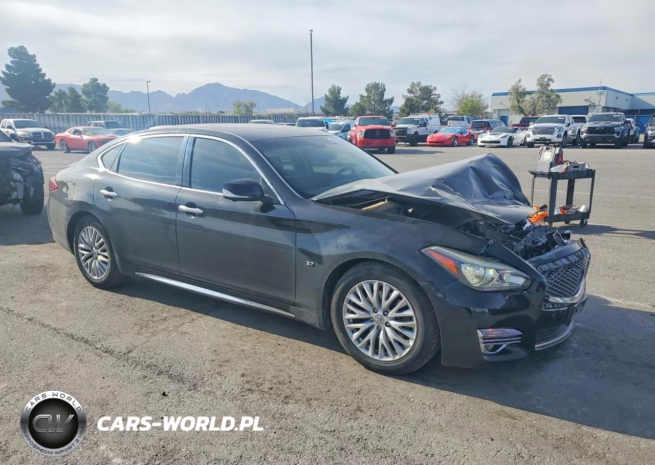 2015 Infiniti Q70L 3.7 VIN:JN1BY1PP7FM600125 - 4