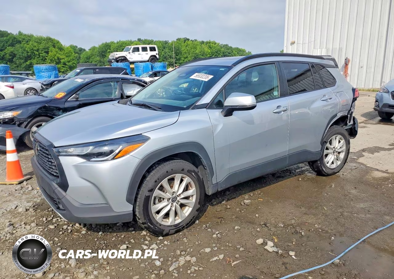 2023 Toyota Corolla Cross Le – zdjęcie 1 z 12