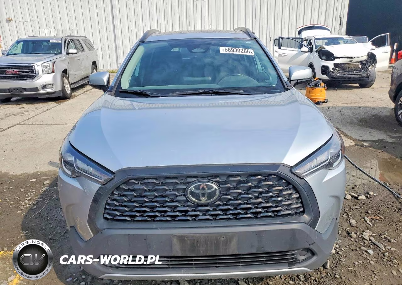 2023 Toyota Corolla Cross Le VIN:7MUBAABGXPV079129 - 5