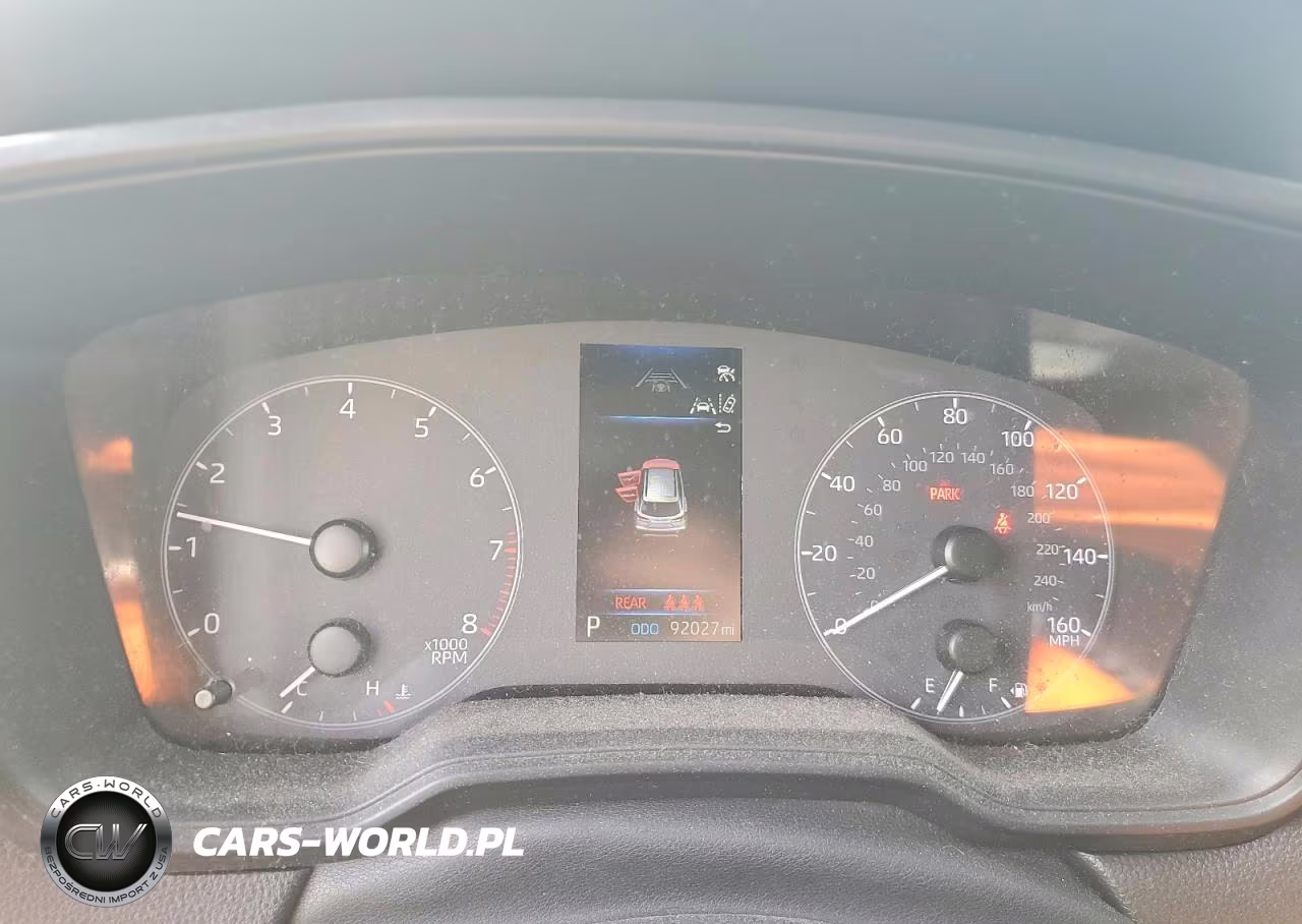 2023 Toyota Corolla Cross Le VIN:7MUBAABGXPV079129 - 9