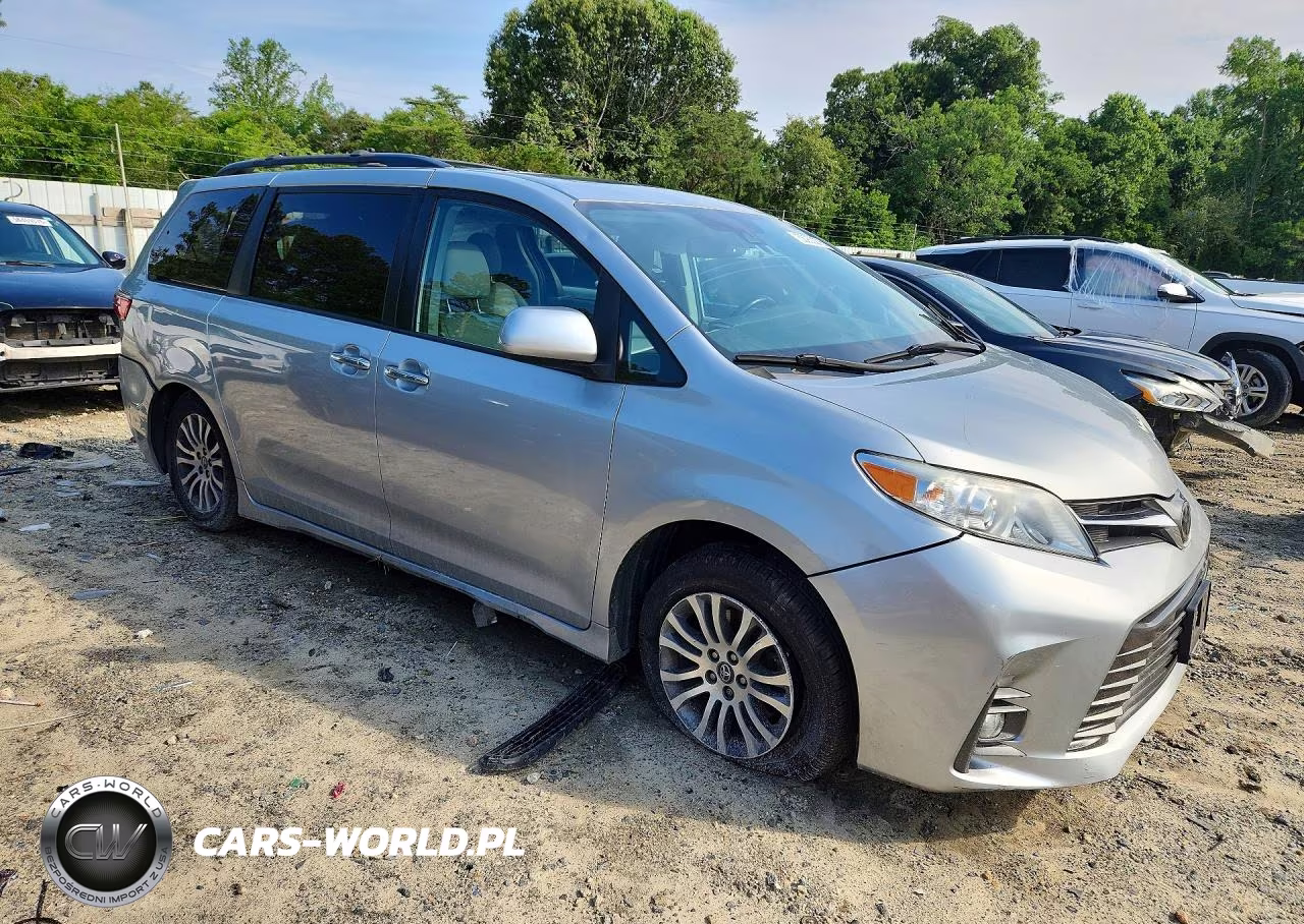 2020 Toyota Sienna Xle 8-Passenger VIN:5TDYZ3DC5LS050070 - 4