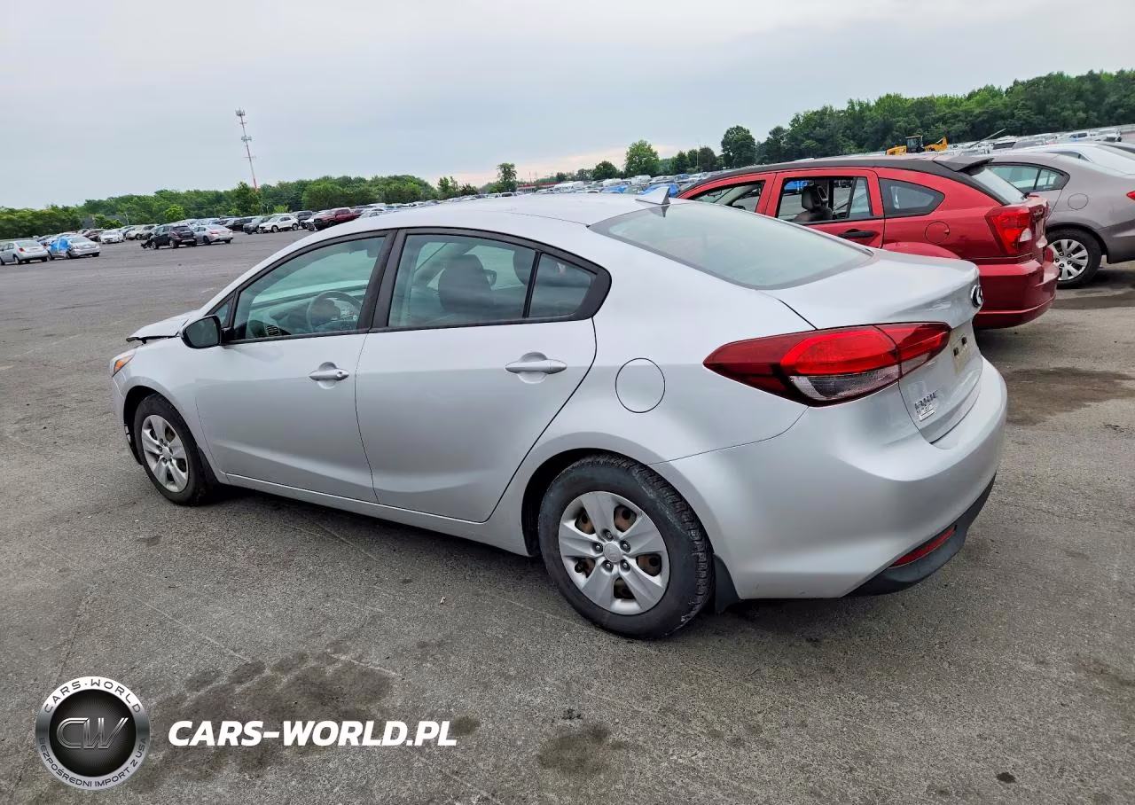 2018 Kia Forte Lx VIN:3KPFK4A70JE243596 - 2