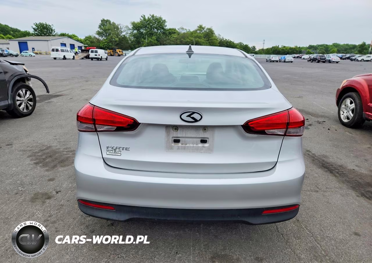 2018 Kia Forte Lx VIN:3KPFK4A70JE243596 - 6