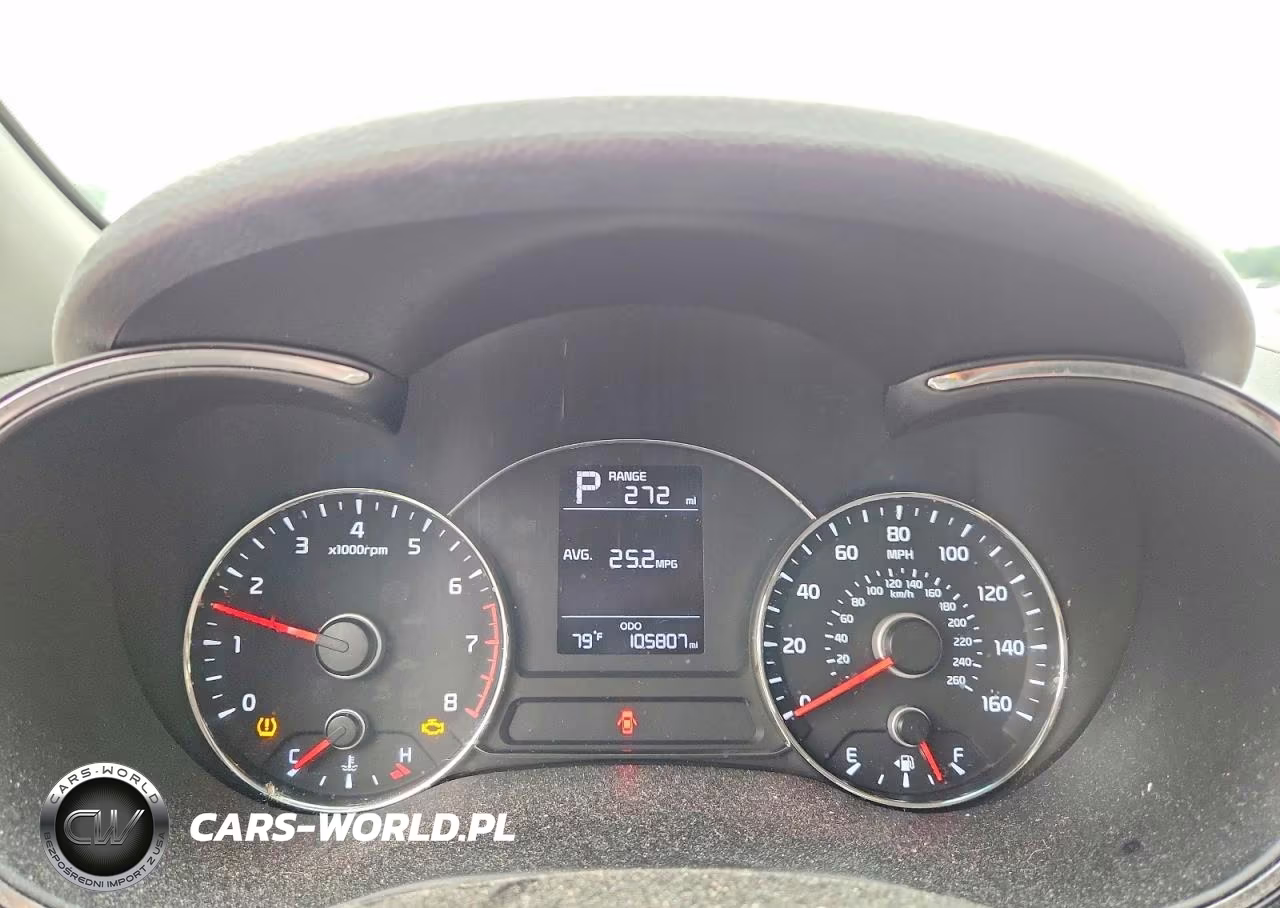 2018 Kia Forte Lx VIN:3KPFK4A70JE243596 - 9