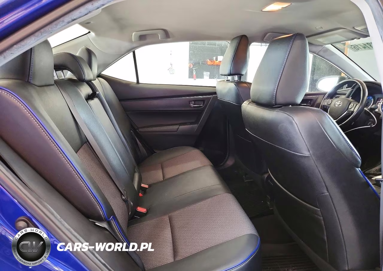 2019 Toyota Corolla Se VIN:2T1BURHE7KC137897 - 10