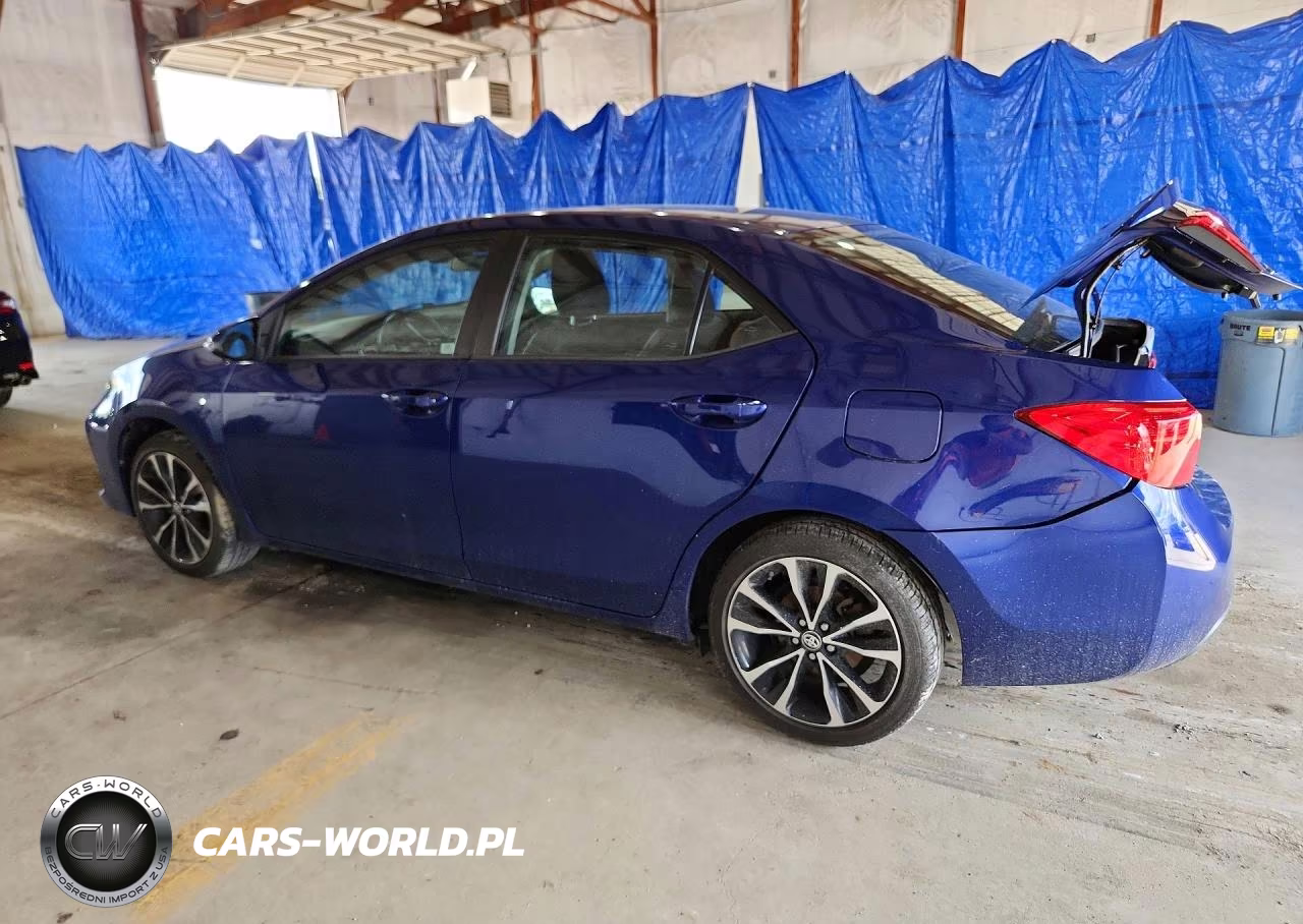 2019 Toyota Corolla Se VIN:2T1BURHE7KC137897 - 2