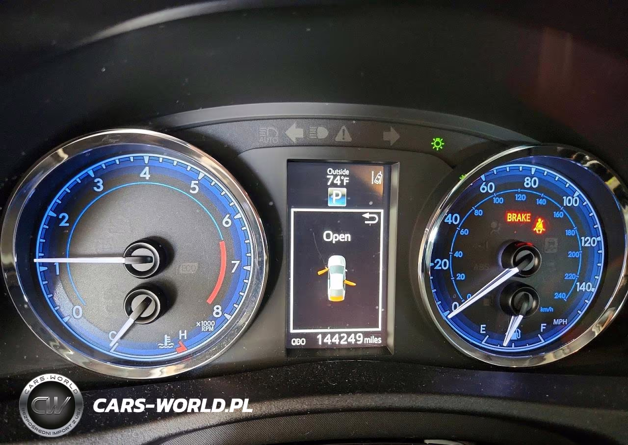 2019 Toyota Corolla Se VIN:2T1BURHE7KC137897 - 9