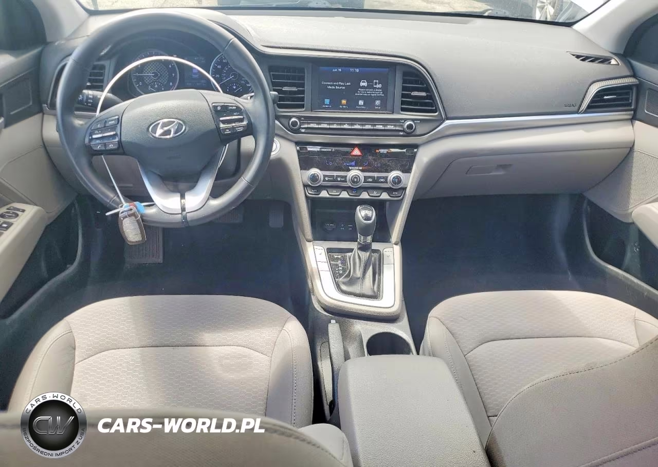 2019 Hyundai Elantra Value Edition VIN:5NPD84LF2KH428093 - 8