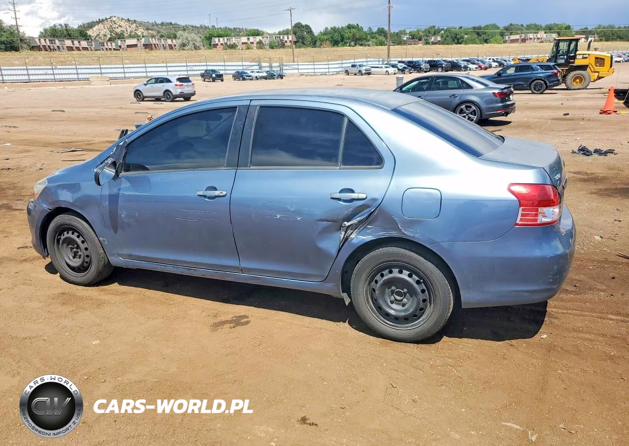 2007 Toyota Yaris Base VIN:JTDBT923671075026 - 2