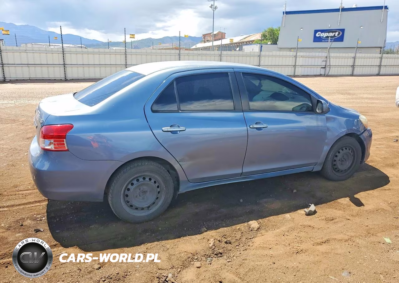 2007 Toyota Yaris Base VIN:JTDBT923671075026 - 3