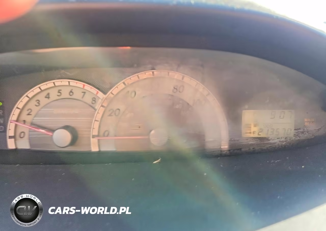 2007 Toyota Yaris Base VIN:JTDBT923671075026 - 9