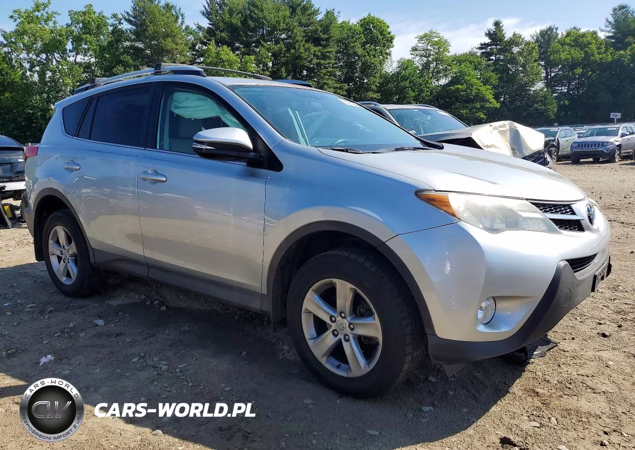 2013 Toyota Rav4 Xle VIN:2T3RFREVXDW113597 - 4