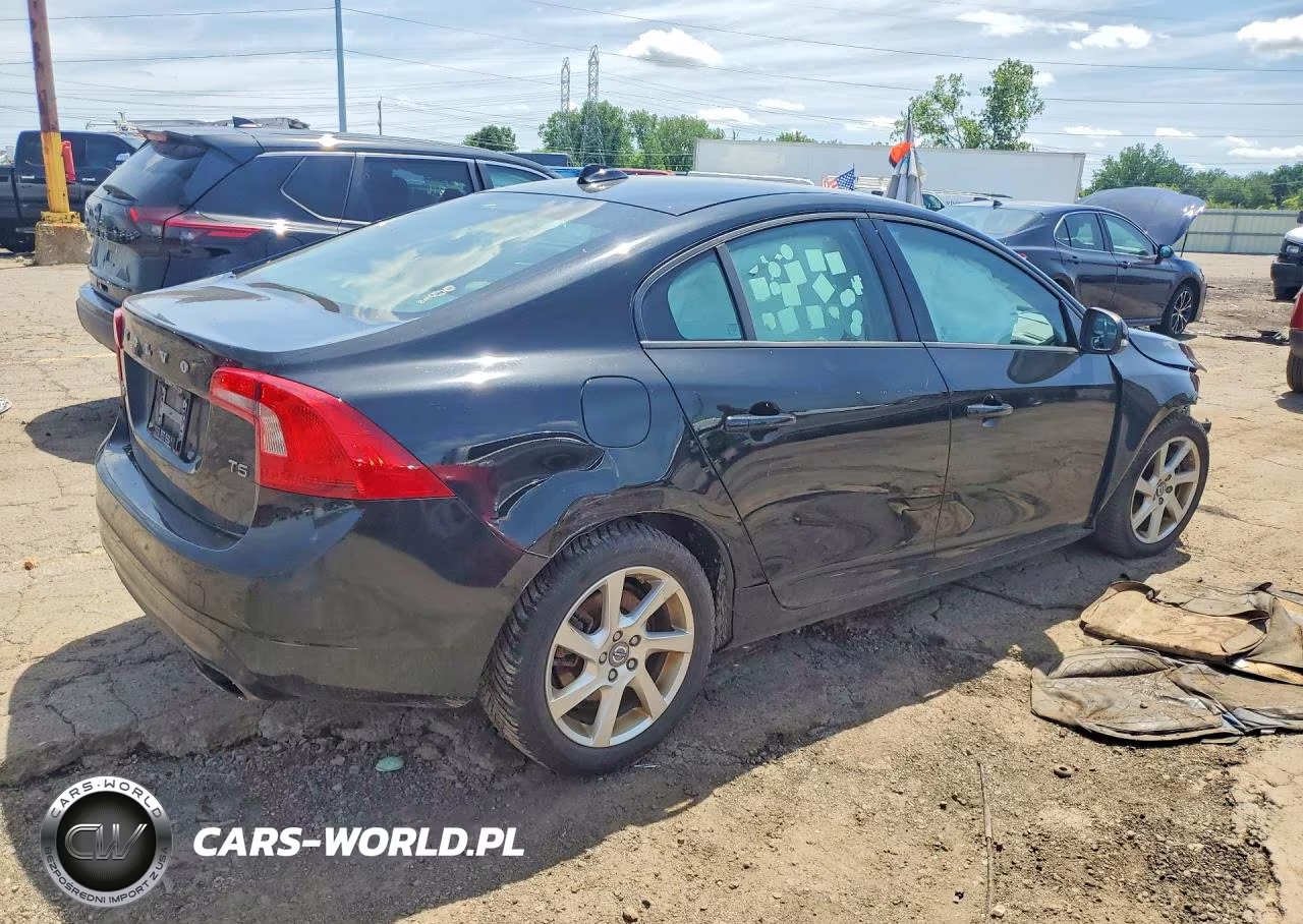 2015 Volvo S60 VIN:YV140MFJ6F1353624 - 3