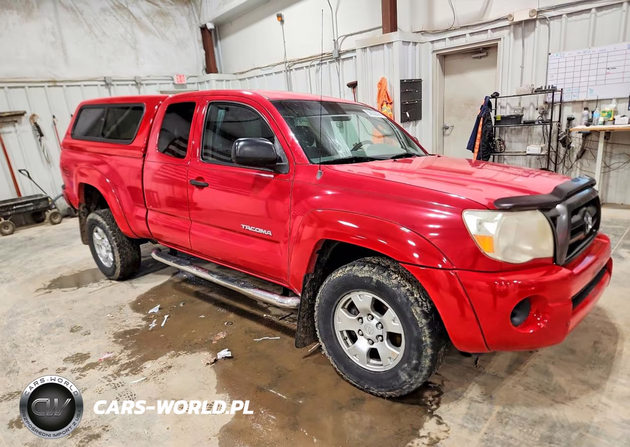 2008 Toyota Tacoma Access Cab VIN:5TEUU42NX8Z506968 - 4