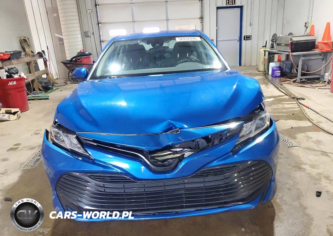 2020 Toyota Camry Le VIN:4T1C31AKXLU013244 - 5