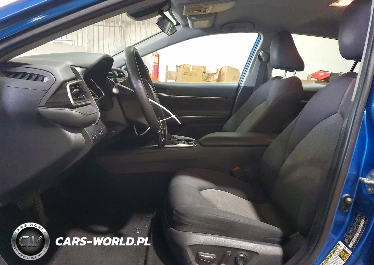 2020 Toyota Camry Le VIN:4T1C31AKXLU013244 - 7