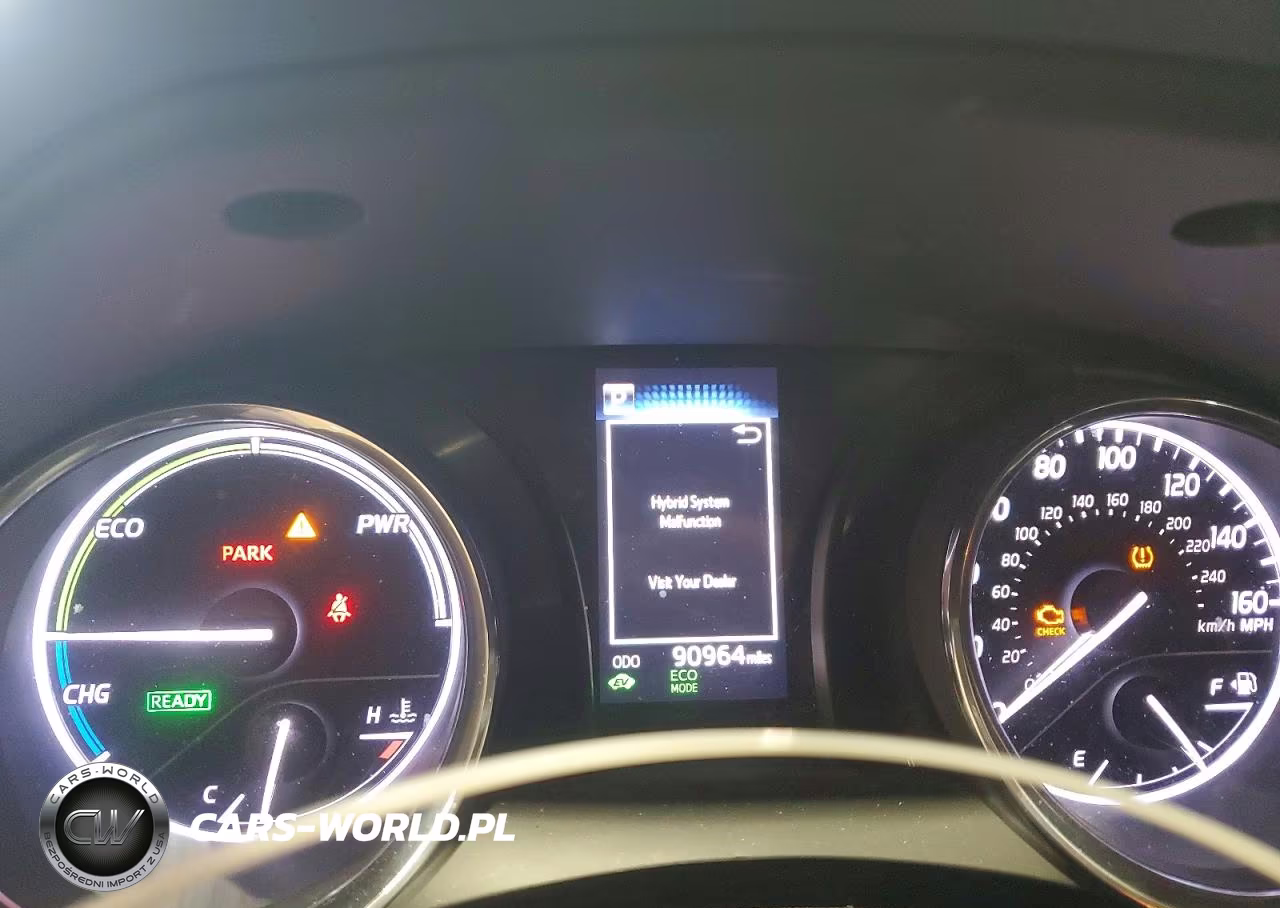 2020 Toyota Camry Le VIN:4T1C31AKXLU013244 - 9
