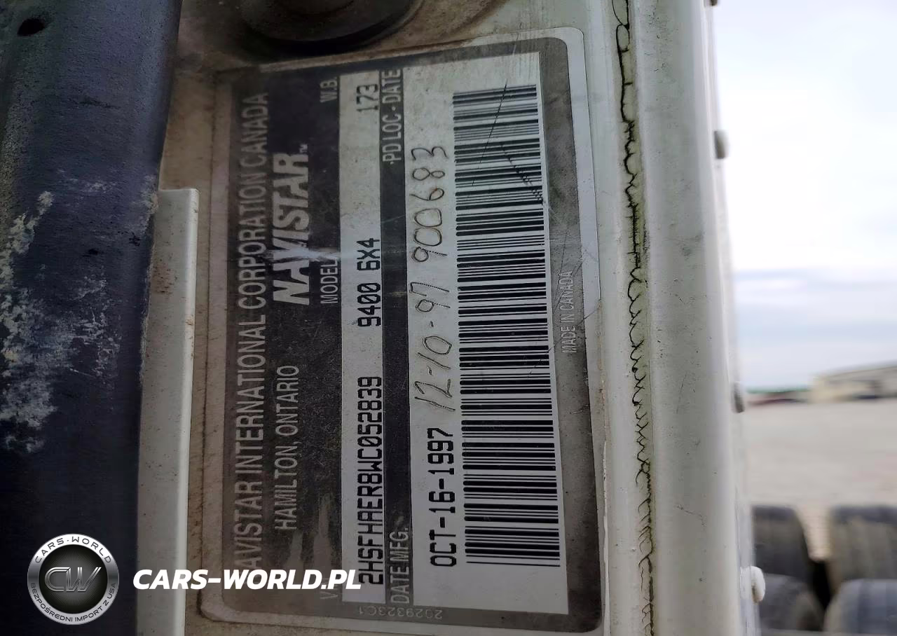 1998 International 9400 Semi Truck VIN:2HSFHAER8WC052839 - 10