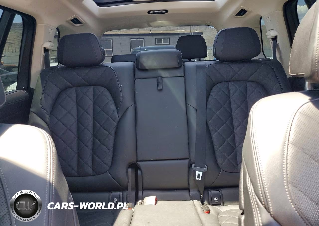 2024 BMW X7 xDrive40I VIN:5UX23EM0XR9T18772 - 10