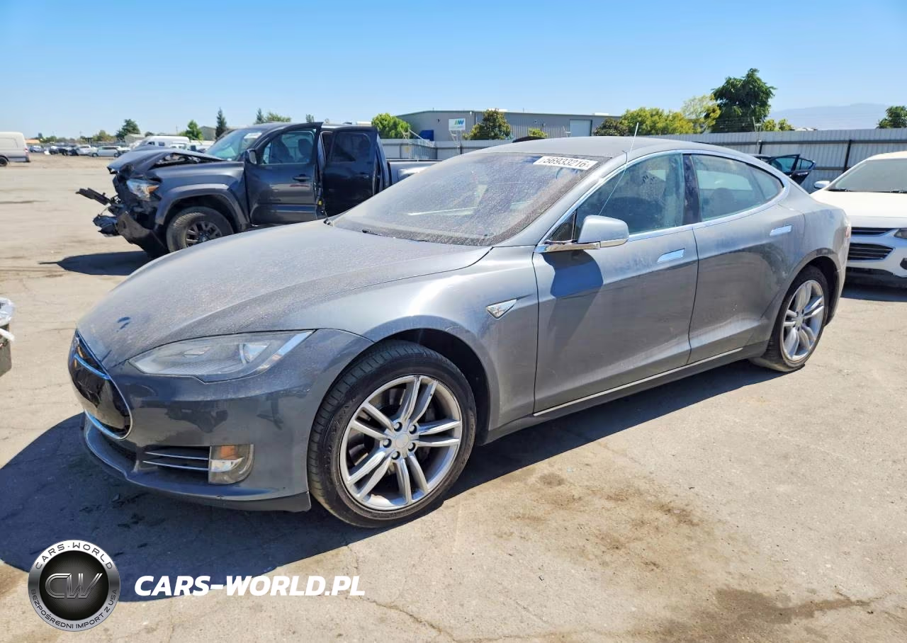 2013 Tesla Model S