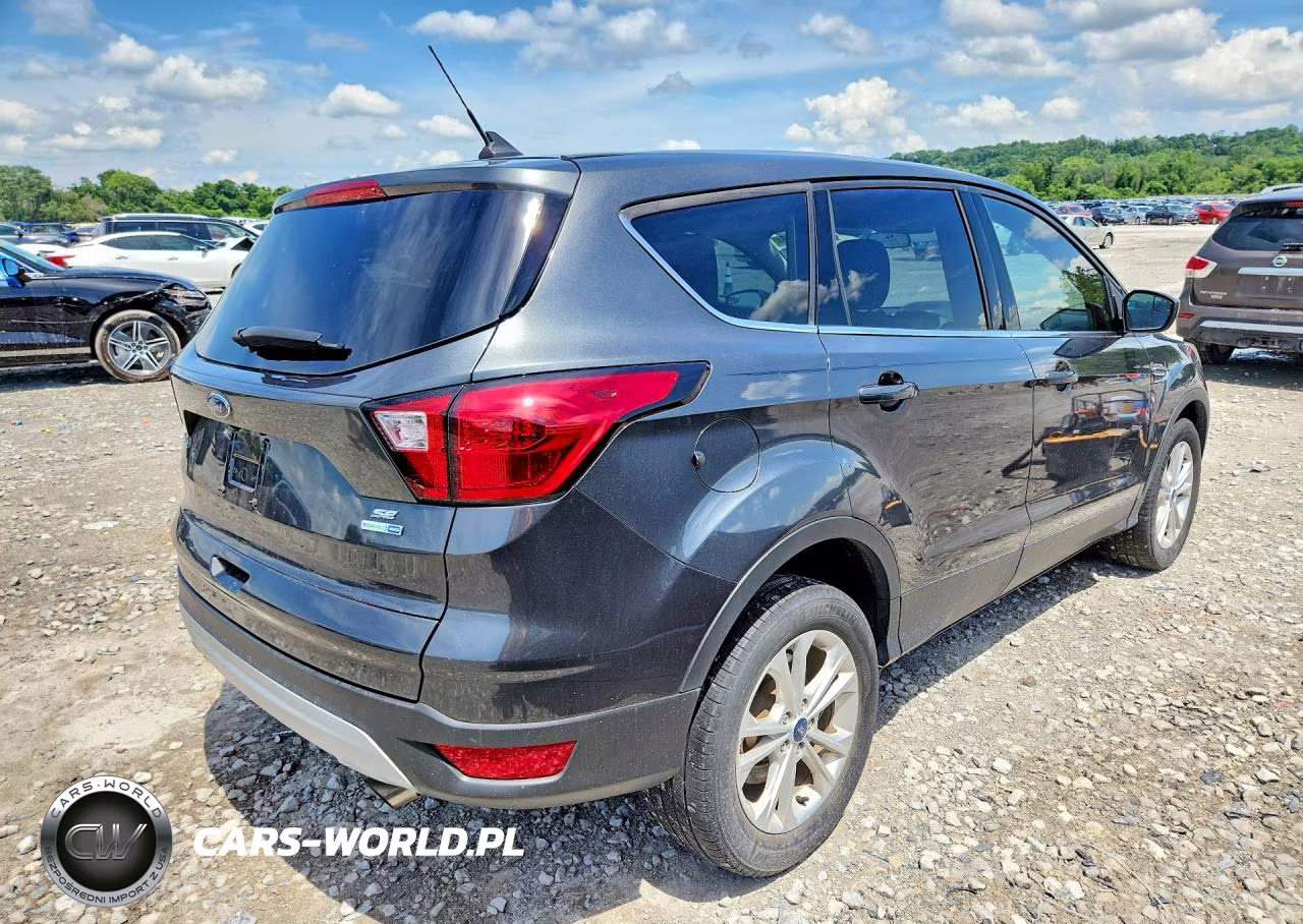 2019 Ford Escape VIN:1FMCU9GD6KUB78176 - 3