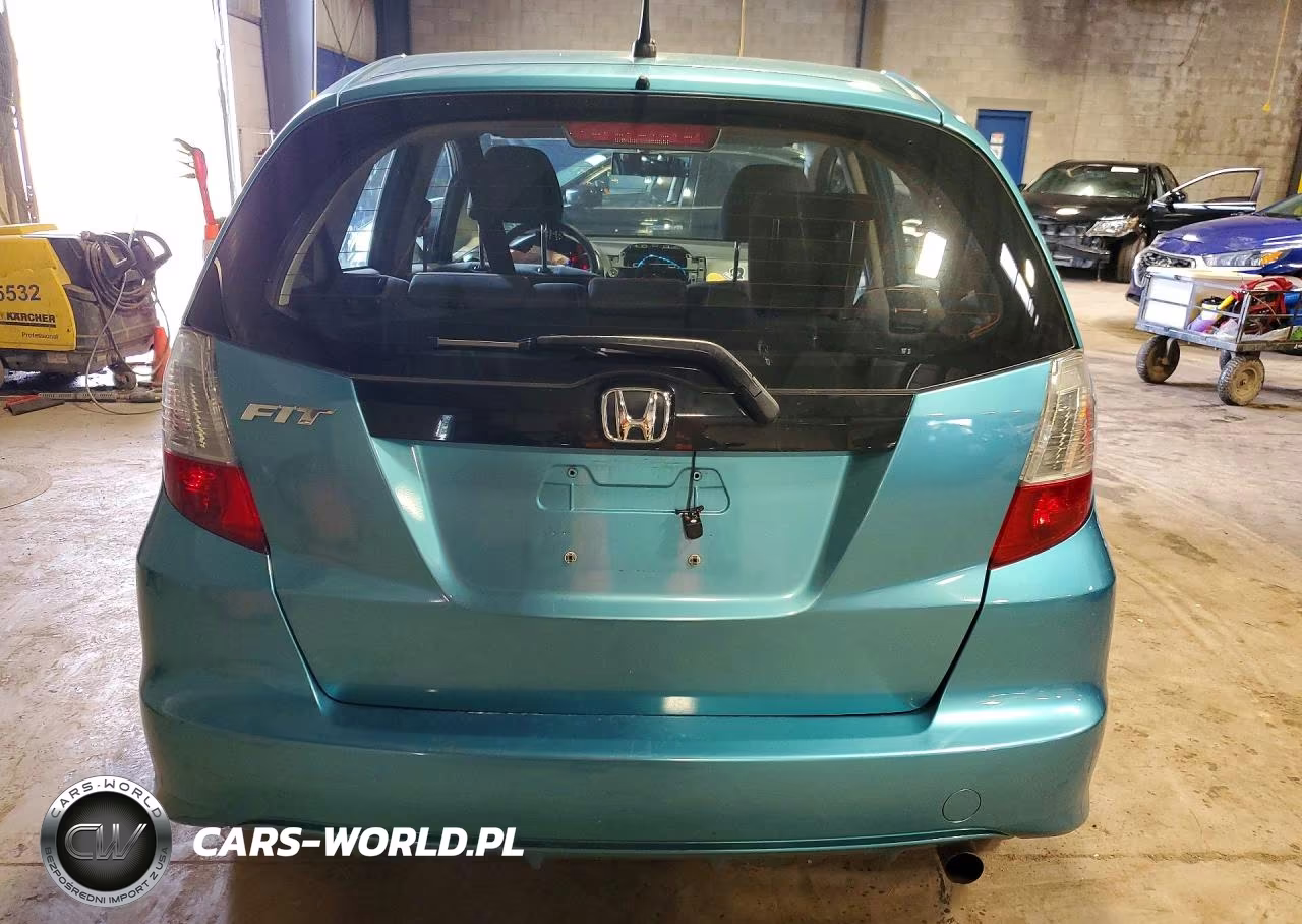 2013 Honda Fit VIN:JHMGE8H30DC036948 - 6