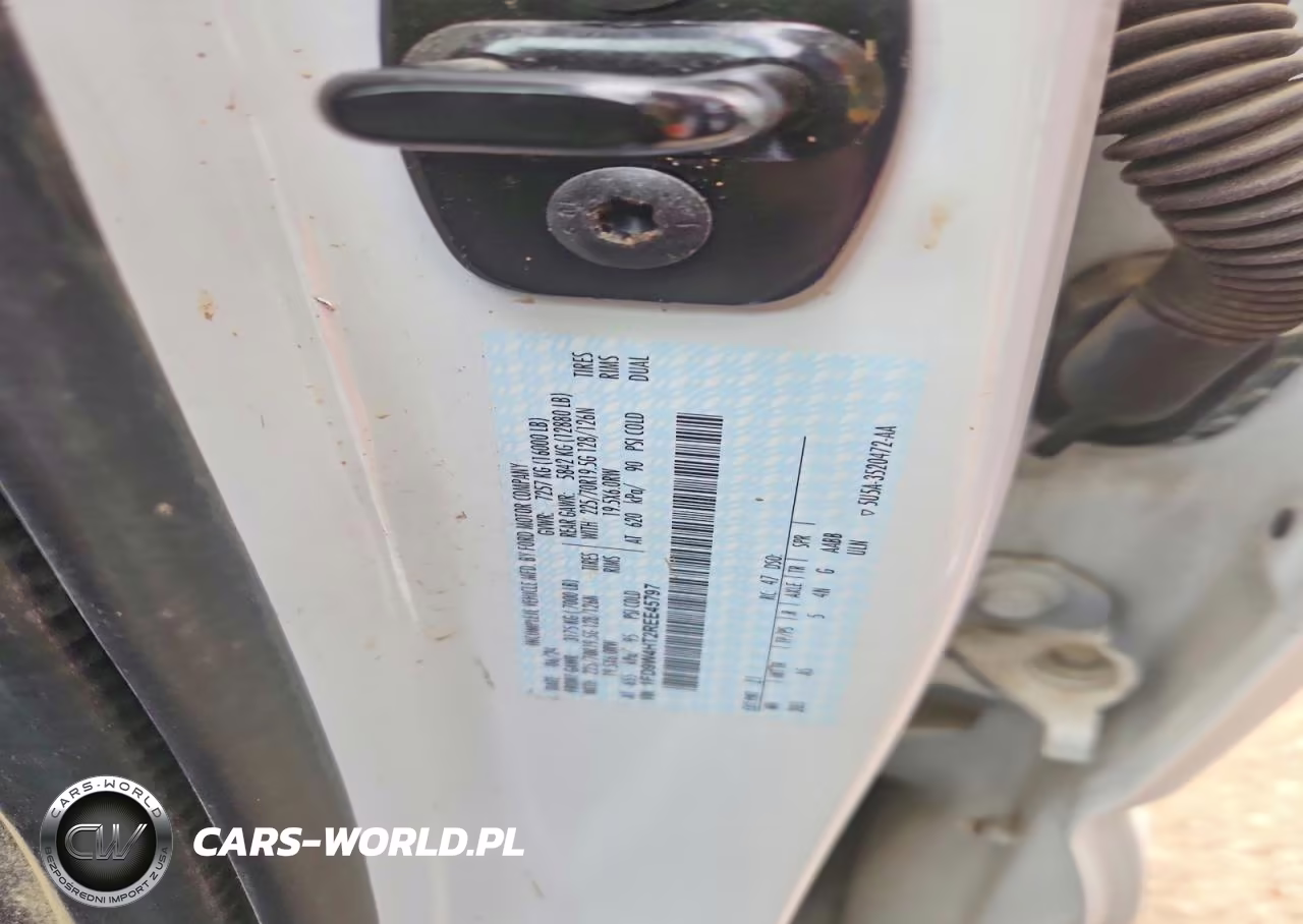 2024 Ford F450 Super Duty VIN:1FD9W4HT2REE45797 - 10