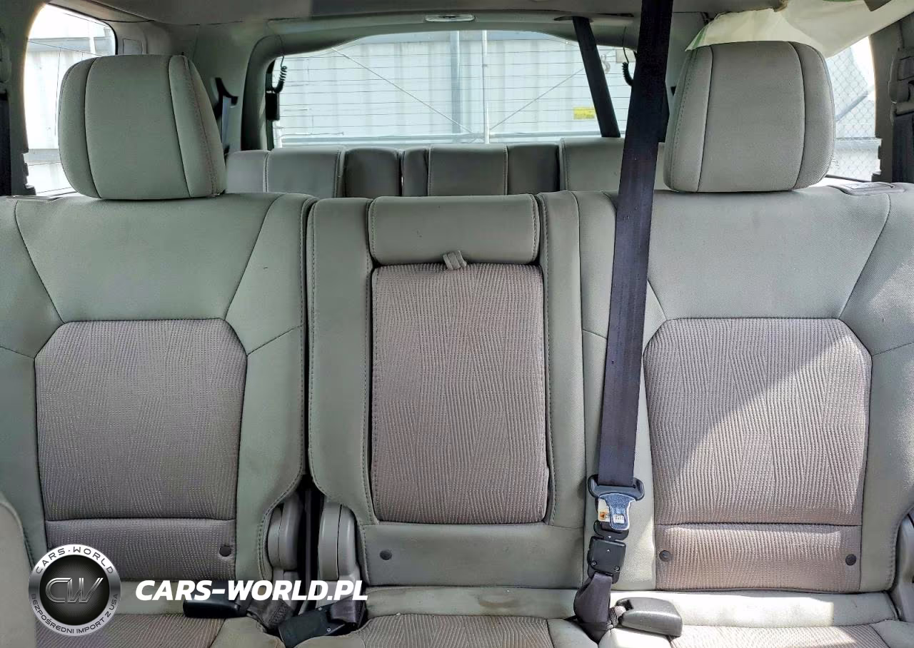 2015 Honda Pilot Se VIN:5FNYF4H32FB025192 - 10
