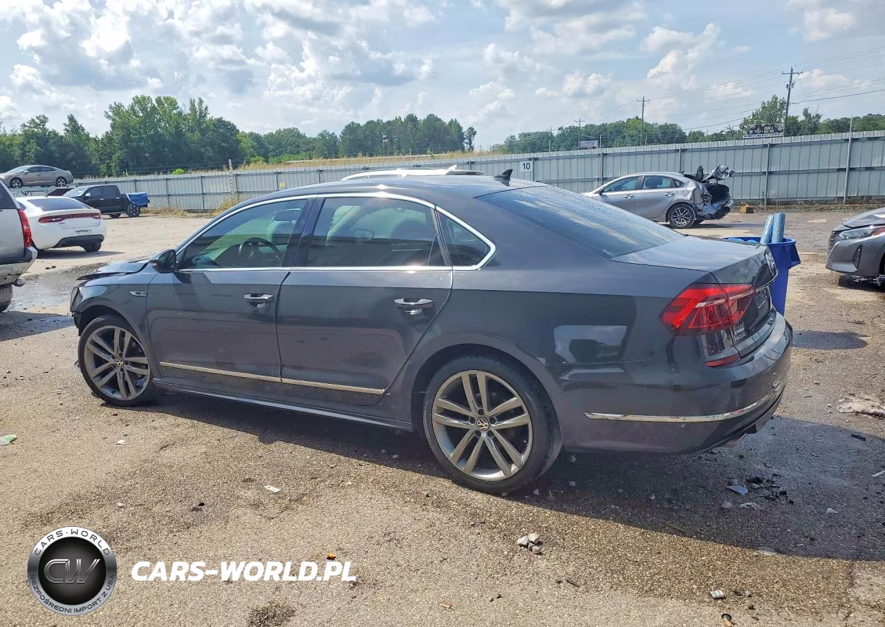 2017 Volkswagen Passat R-Line VIN:1VWDT7A30HC050270 - 2