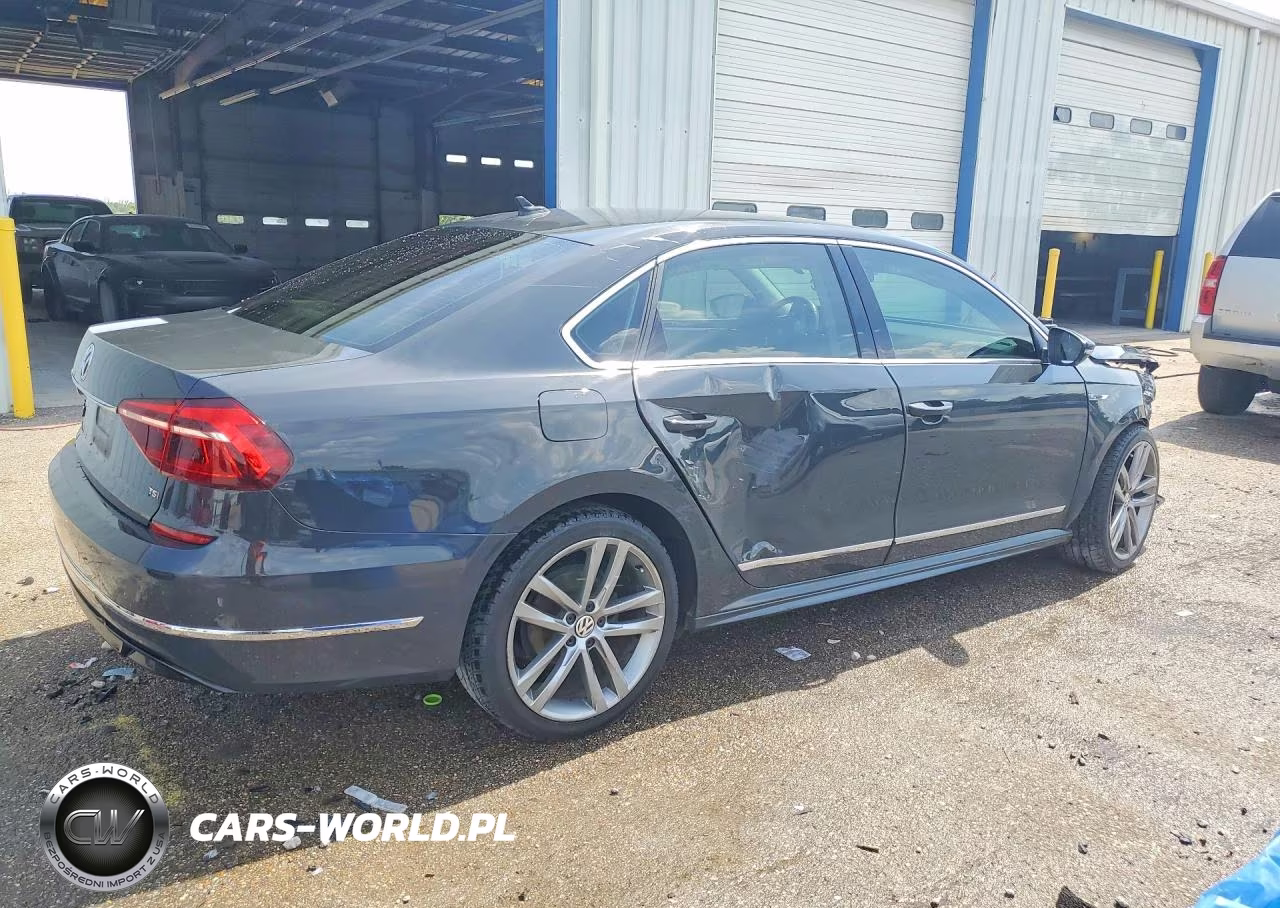 2017 Volkswagen Passat R-Line VIN:1VWDT7A30HC050270 - 3