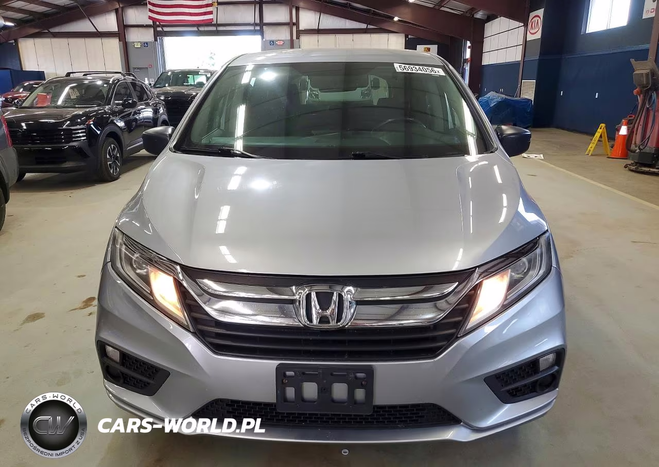 2018 Honda Odyssey Lx VIN:5FNRL6H26JB100064 - 5