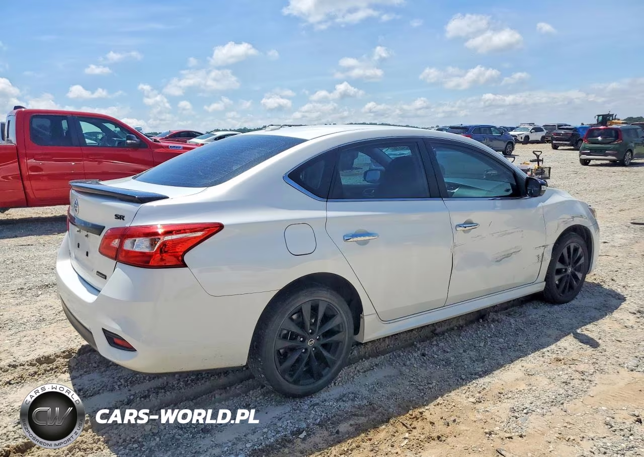 2018 Nissan Sentra Sr VIN:3N1AB7AP4JY234106 - 3