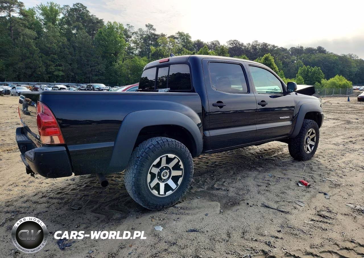 2012 Toyota Tacoma Double Cab VIN:3TMLU4EN1CM093593 - 3