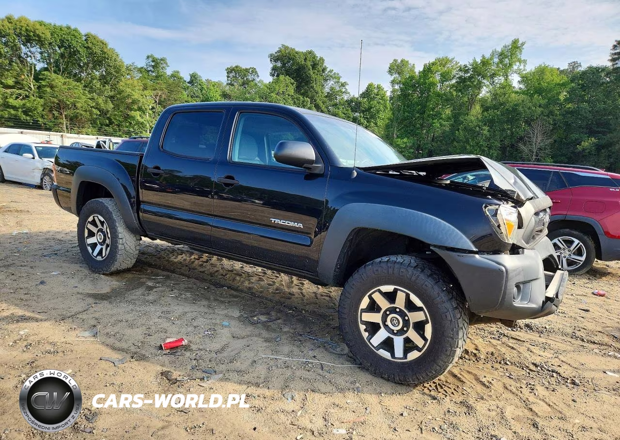 2012 Toyota Tacoma Double Cab VIN:3TMLU4EN1CM093593 - 4