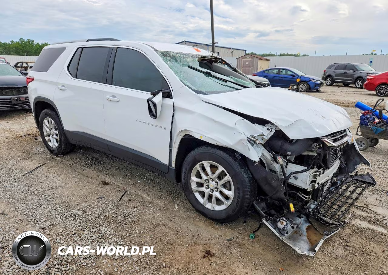 2018 Chevrolet Traverse Lt VIN:1GNERGKW8JJ189070 - 4