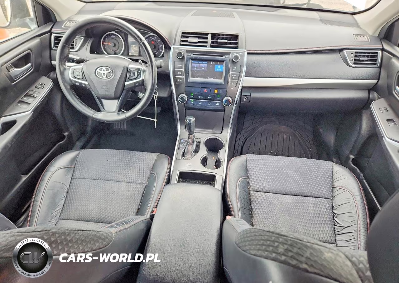 2015 Toyota Camry Se VIN:4T1BF1FK6FU884562 - 8