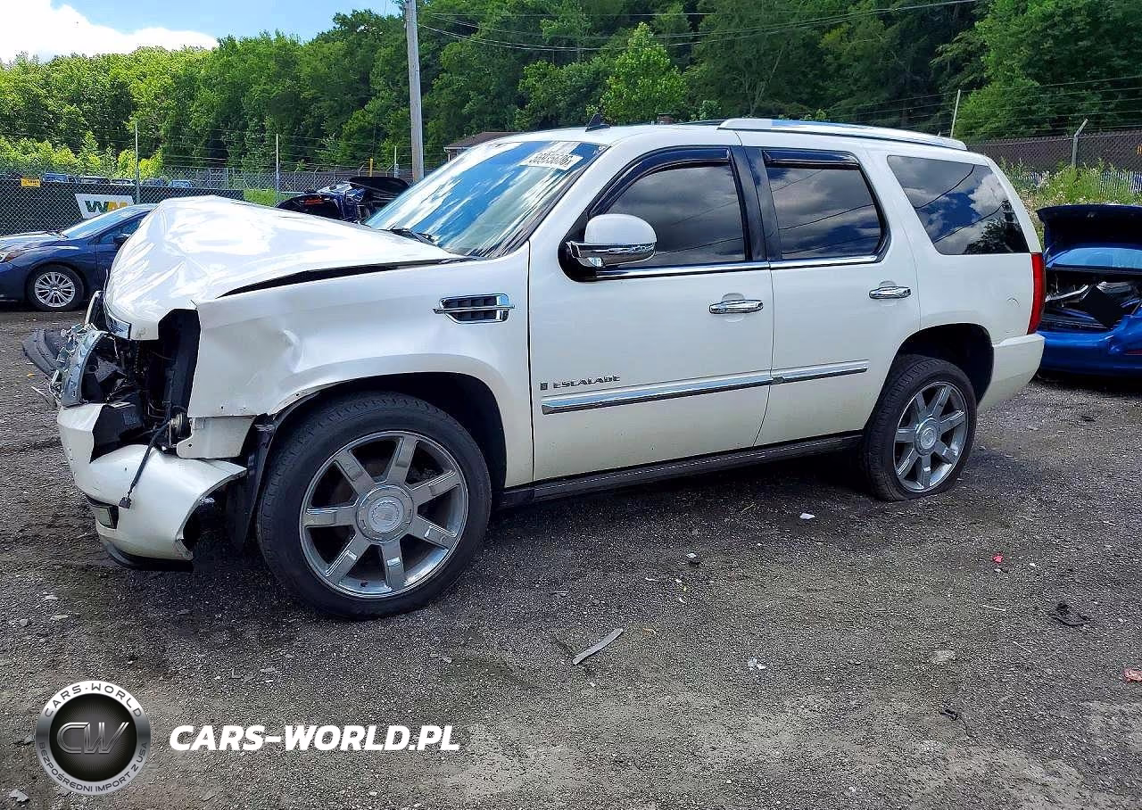 2007 Cadillac Escalade Luxury VIN:1GYFK63897R425645 - 1