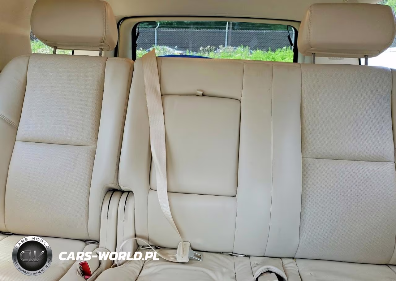 2007 Cadillac Escalade Luxury VIN:1GYFK63897R425645 - 10