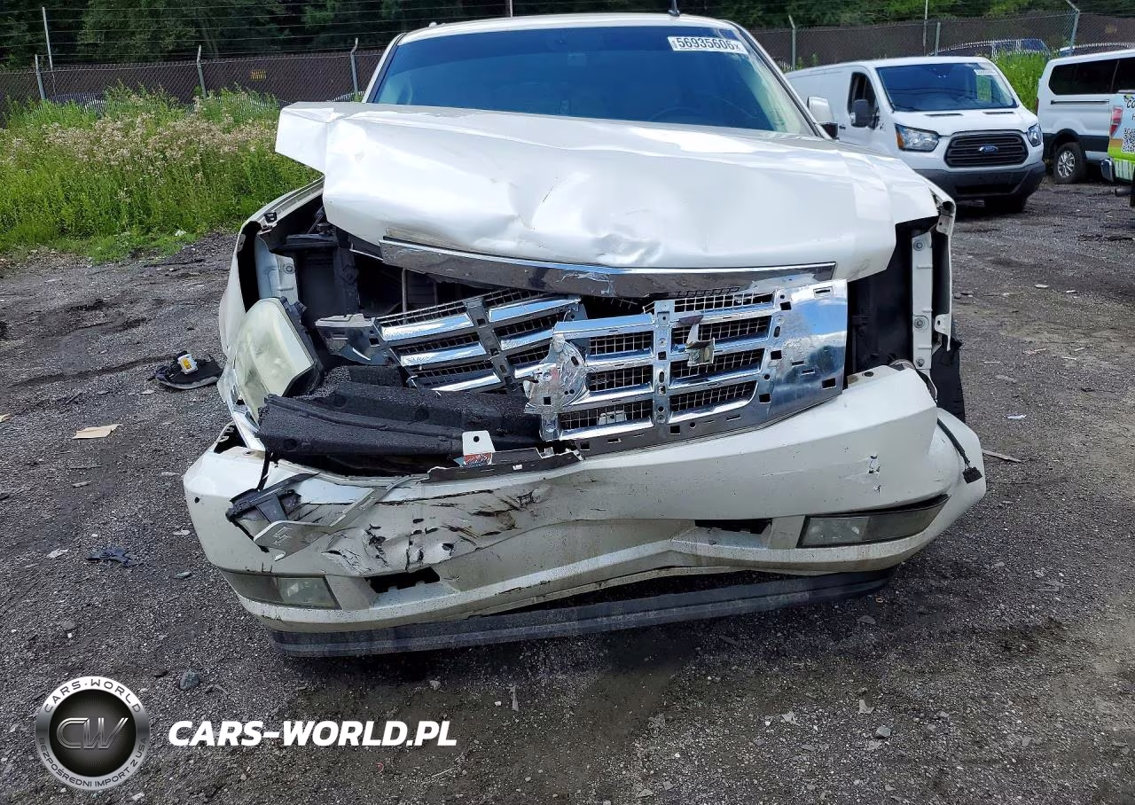 2007 Cadillac Escalade Luxury VIN:1GYFK63897R425645 - 5